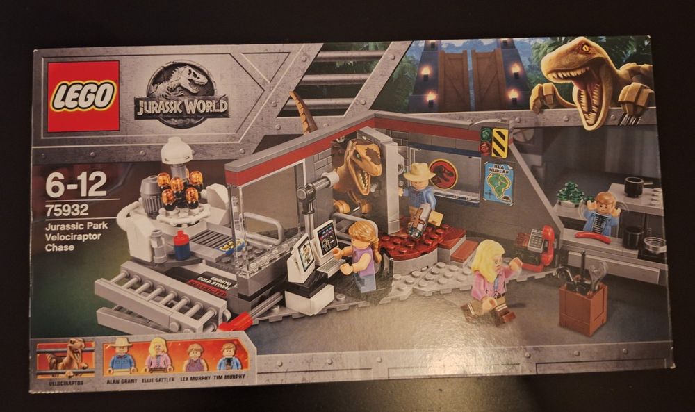Lego Jurassic Park 75932 Velociraptor Chase (Neu und originalverpackt ...