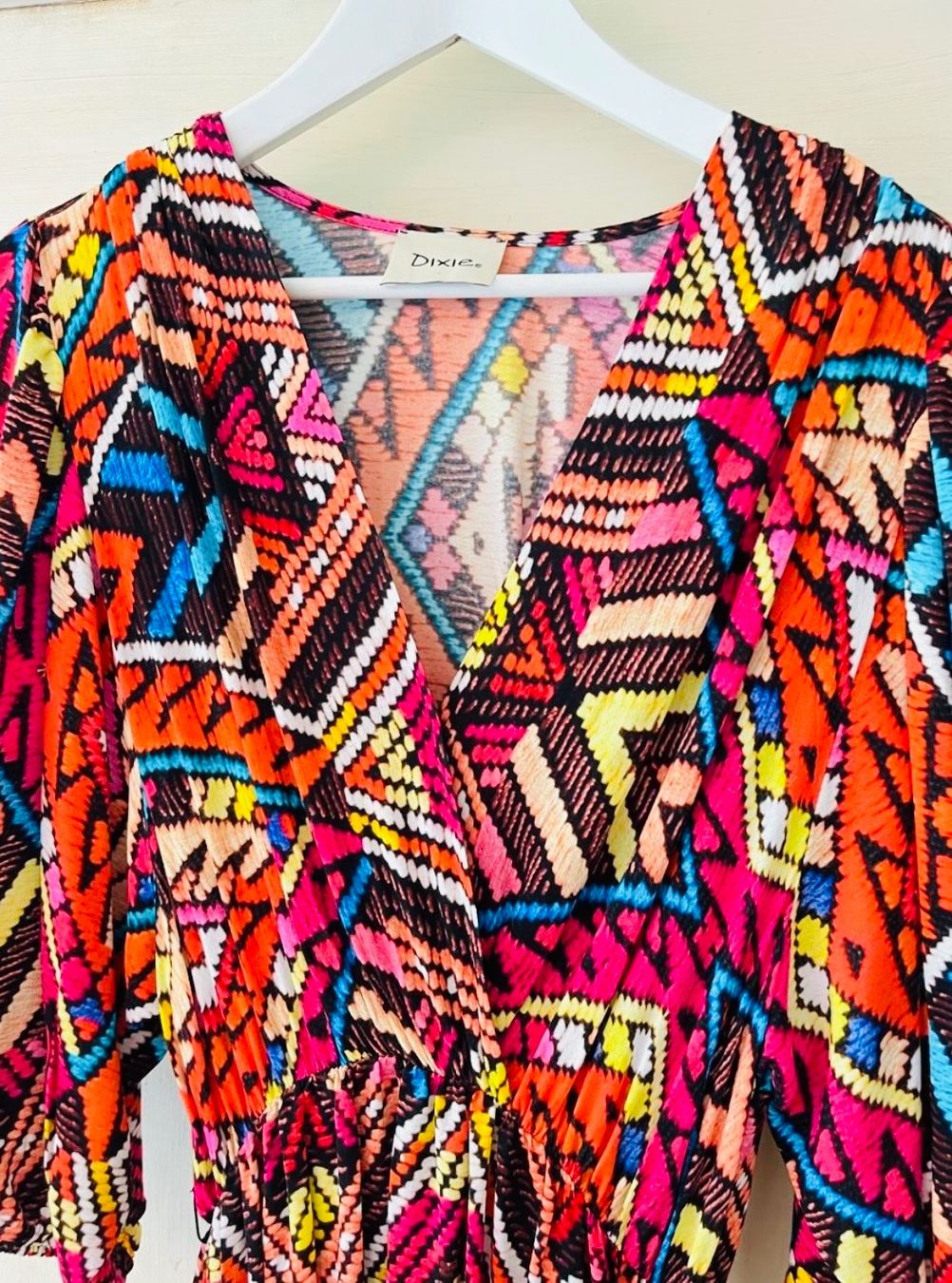 Kleider: DIXIE Kleid Midi Ethno Print, Gr. 38 – Gebraucht aus Küsnacht ZH von madrilena77 1