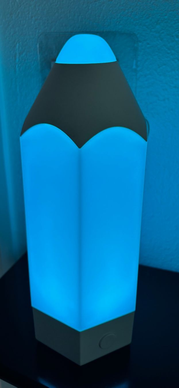 Ikea Lampade: IKEA   PELARBOJ     Tischleuchte, bunt – Usato da Witterswil venduto da Bysser 1