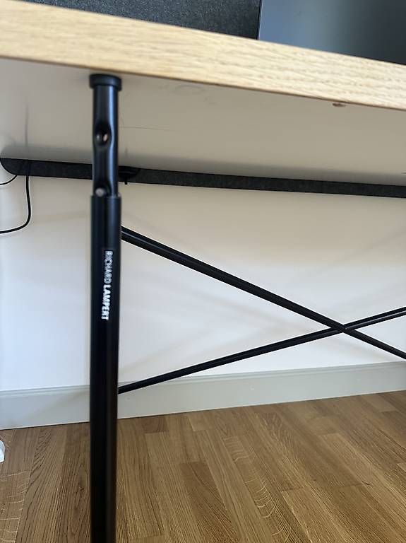 Scrivanie: Bürotisch Eigermann Klassiker – Usato da Emmenbrücke venduto da Ane06 1