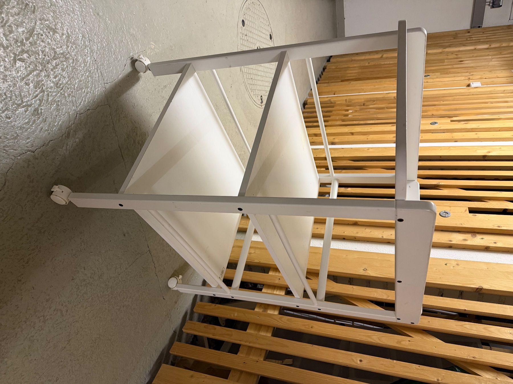 Geuther Fasciatoi & Accessori: Wickelregal  Wickeltisch – Usato da Zürich venduto da b8006