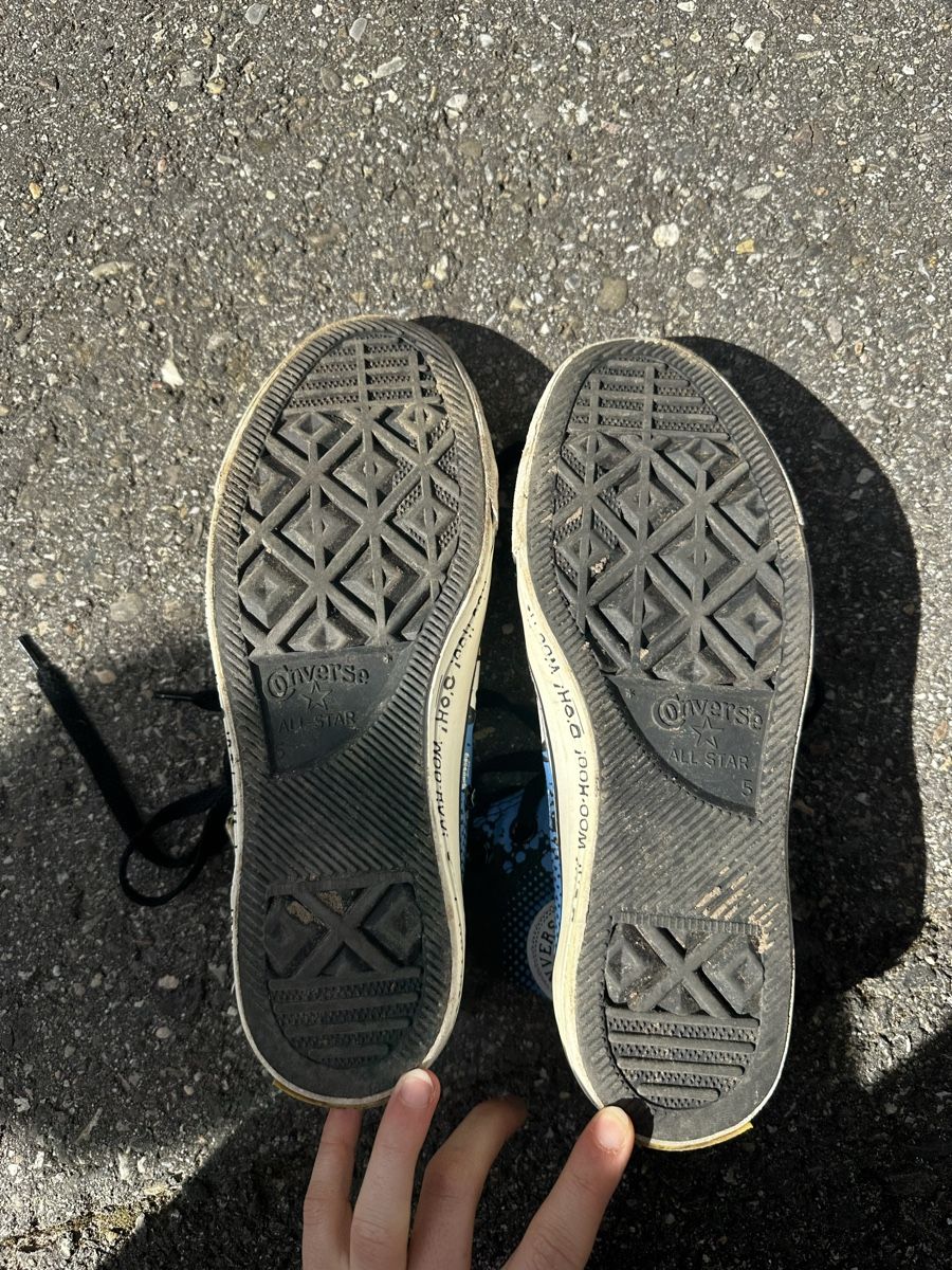 Converse Scarpe da uomo: Converse Simpsons Schuhe Grösse 37.5 gebraucht – Usato da Solothurn venduto da tab_8zc7 5