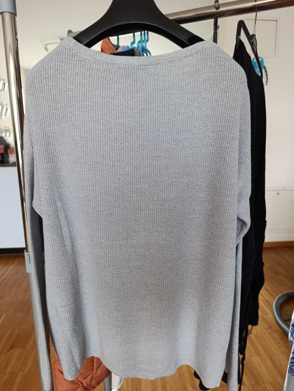 Maglioni & Felpe: Zwei Strickjacken Oversized Damen, Gr M – Usato da Zürich venduto da mir_2kjl 4
