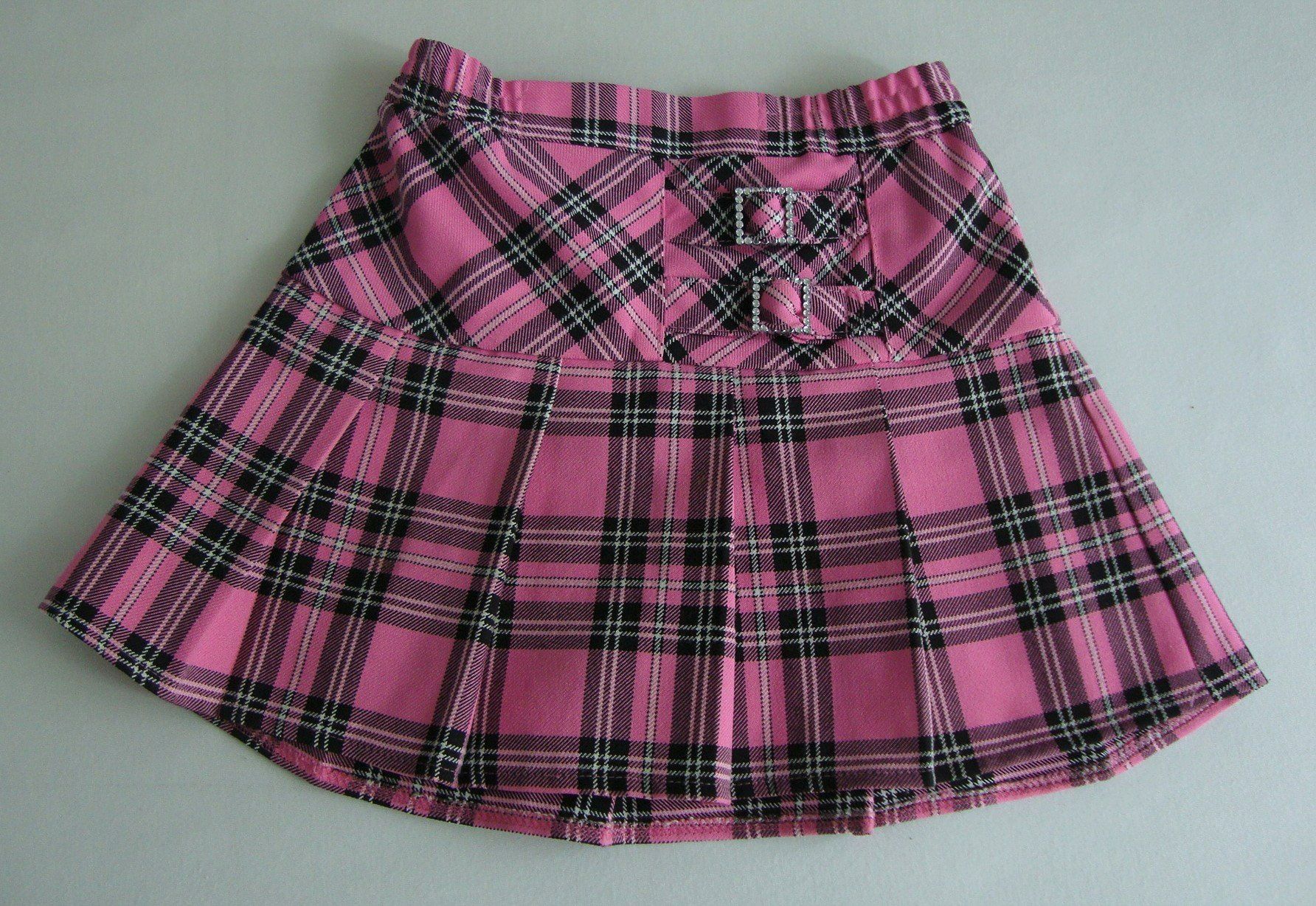 C&A Vestiti & Gonne: ++ herziger Rock in rosa ++ Gr. 98 ++ – Usato da Chur venduto da aladin_04