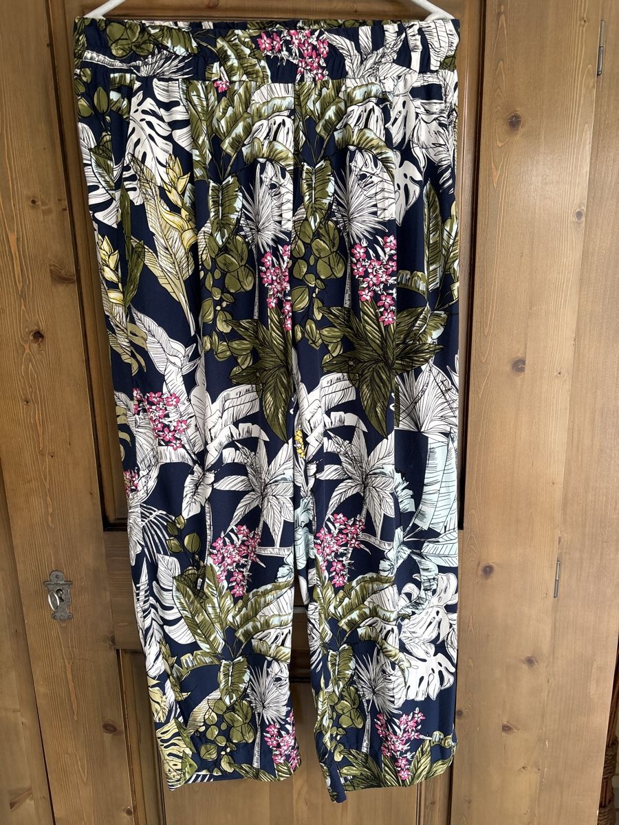 Pantaloni: Leichte Sommerhose Grösse M – Nuovo (secondo la descrizione) da Hendschiken venduto da Uraniali 1