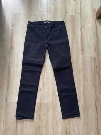 Jean Levi's noir W31 L30 femme très très bon état