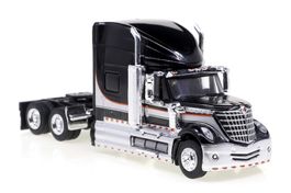 1:87 International Lonestar, schwarz/silber, 2010