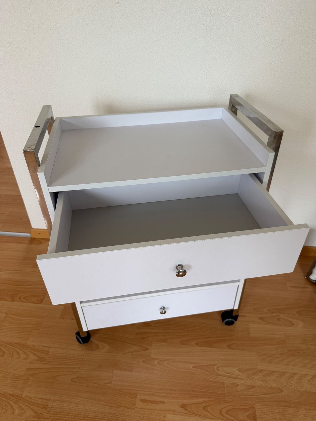 Korpus: Arbeitsboy / Arbeitswagen / Rollcontainer – Gebraucht aus Nussbaumen AG von priz 3