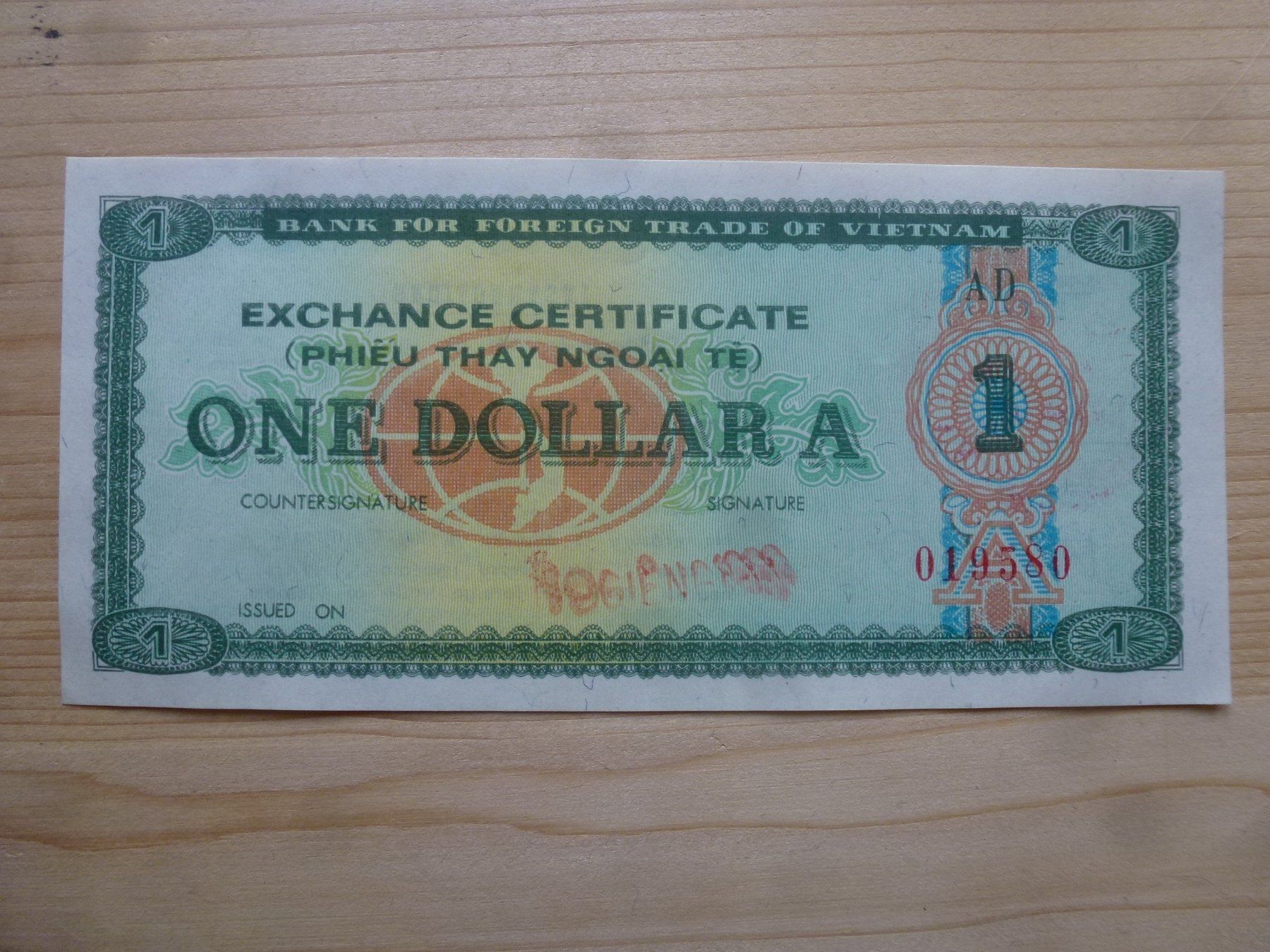 Banconote: Vietnam ++ One Dollar (Exchange Certificate) – Usato da Walkringen venduto da Casablanca777