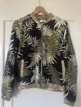 Jacke mit Farnmuster