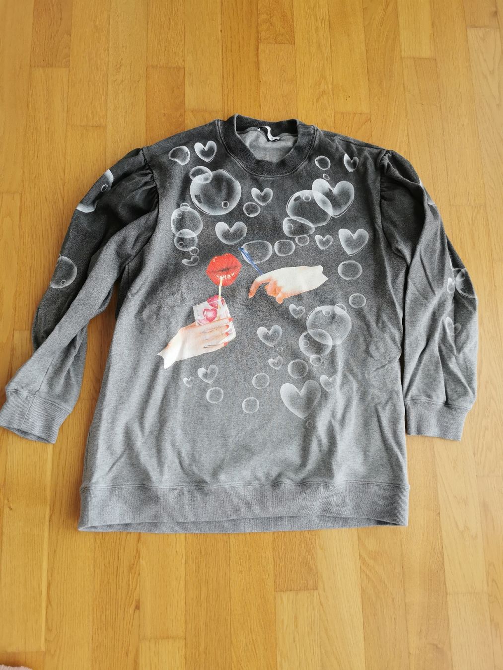 Pullover & Sweatshirts: Pullover Gr. 44 Vivetta Luxuslabel – Gebraucht aus Sursee von Ventiduese