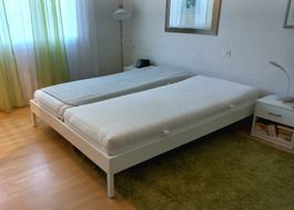 Doppelbett 166 x 206x 34cm
