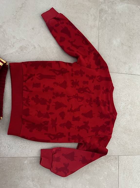 Lotti & Set di vestiti: Adidas Kindertrainer von Disney – Usato da Frauenfeld venduto da OliviaMartina 4