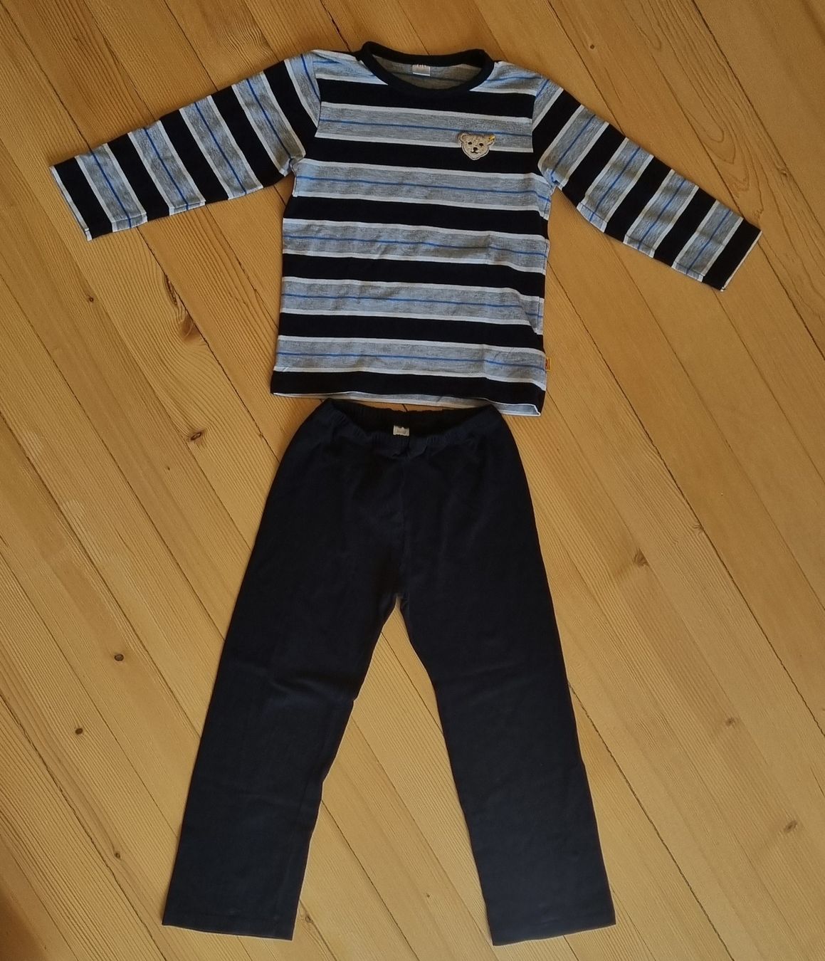 Steiff Pigiama & Simili: Steiff Pyjama Gr. 104 + gratis Pusblu Pyjama – Usato da Champlan venduto da acr_kkd5 1