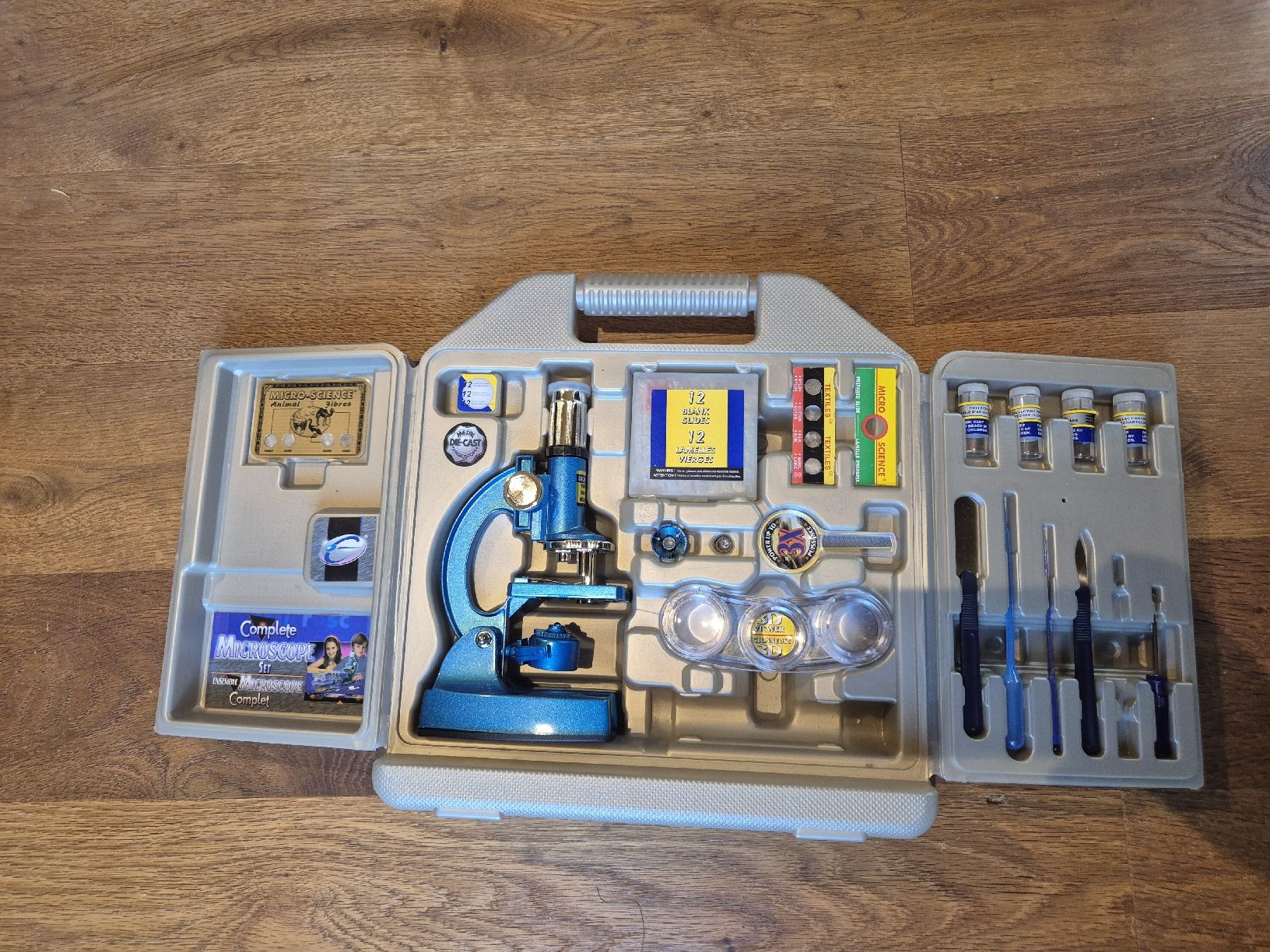 Microscopes: Complete Microscope Set – D'occasion à Oberegg par FranziskaCH12