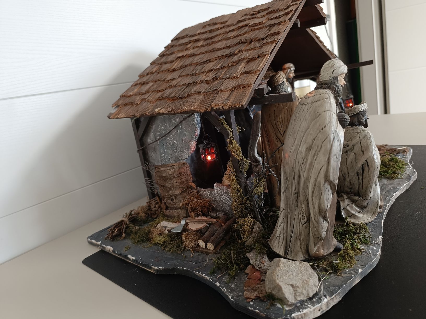 Tutte le decorazioni: Wunderschöne, beleuchtete Weihnachtskrippe – Usato da Stans venduto da bdml1 4