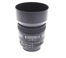 Nikon 85mm F/1.8 D with HN 23 Lens Hood (Made in Japan )