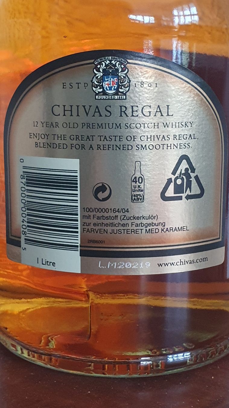 Chivas Regal Bevande alcoliche: Chivas Regal Premium Scotch Whisky – Nuovo e nell'imballaggio originale da Küssnacht am Rigi venduto da Tgoessi 4