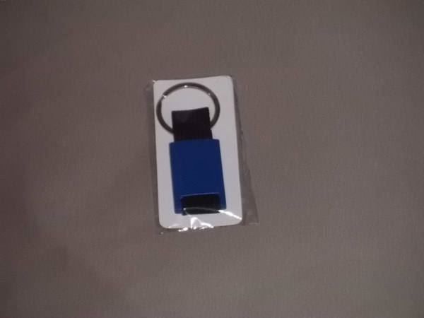 100 Schlüsselanhänger Blau - Flache Schlaufen Für Kleine Ösen, Praktischer Spenderkarton