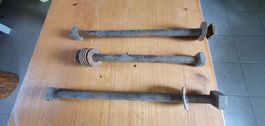 3 vis longues anciennes