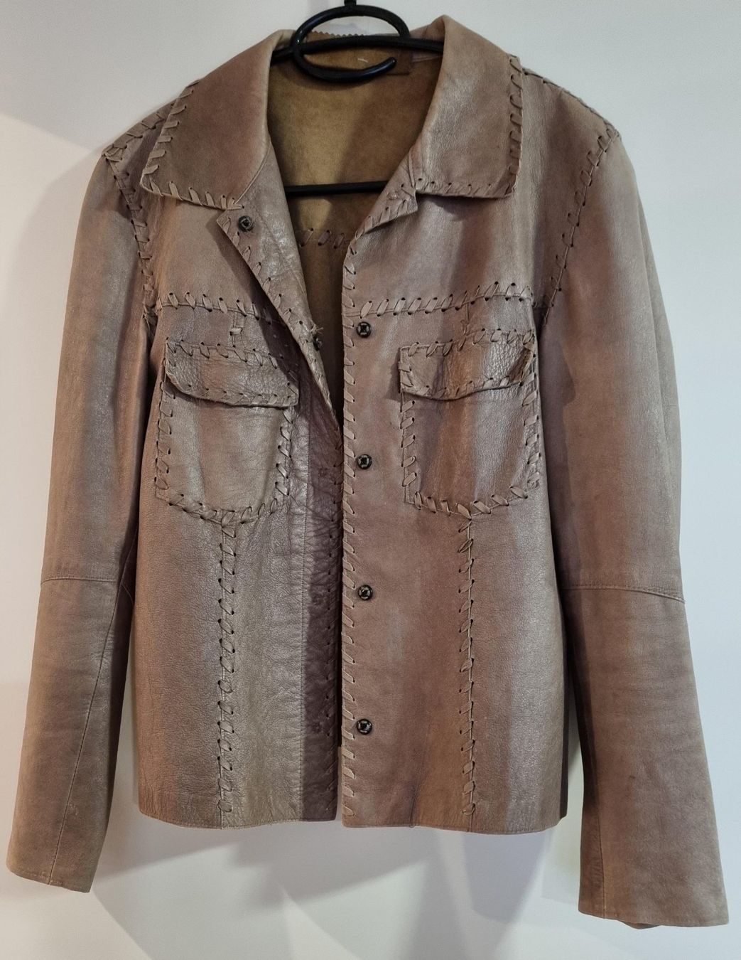 Luisa Cerano Giacche: Luisa Cerano Lederjacke – Nuovo (secondo la descrizione) da Uetliburg SG venduto da mafrey63