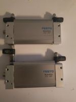 2 Stück Festo Pneumatik Flachzylinder DZF-18-40-P-A