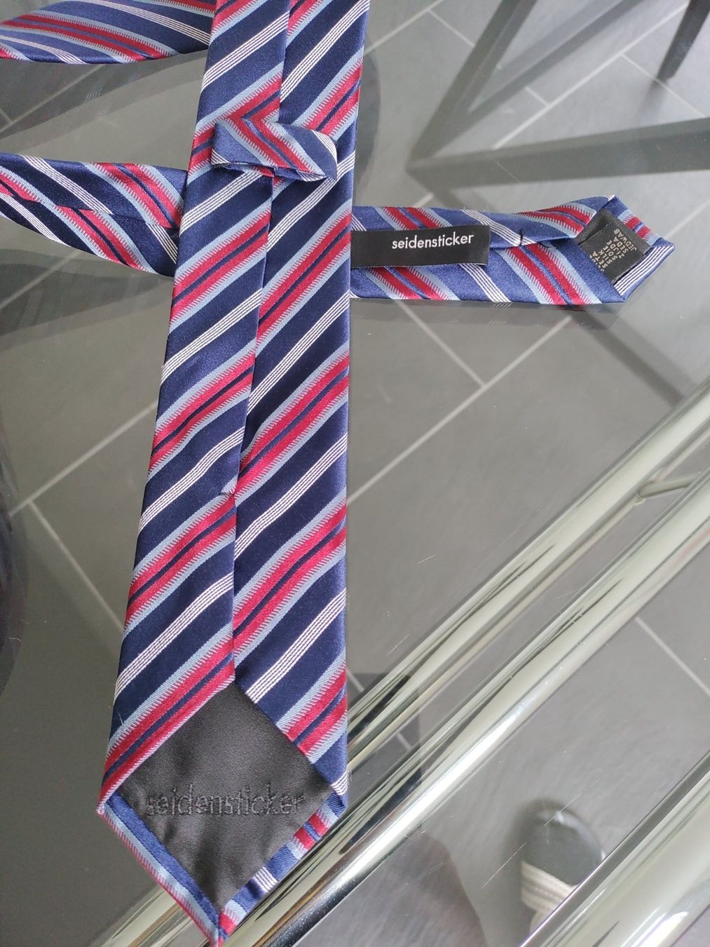 Cravatte: Cravate - Bleu et rouge – Usato da Avry-devant-Pont venduto da OBoss 2