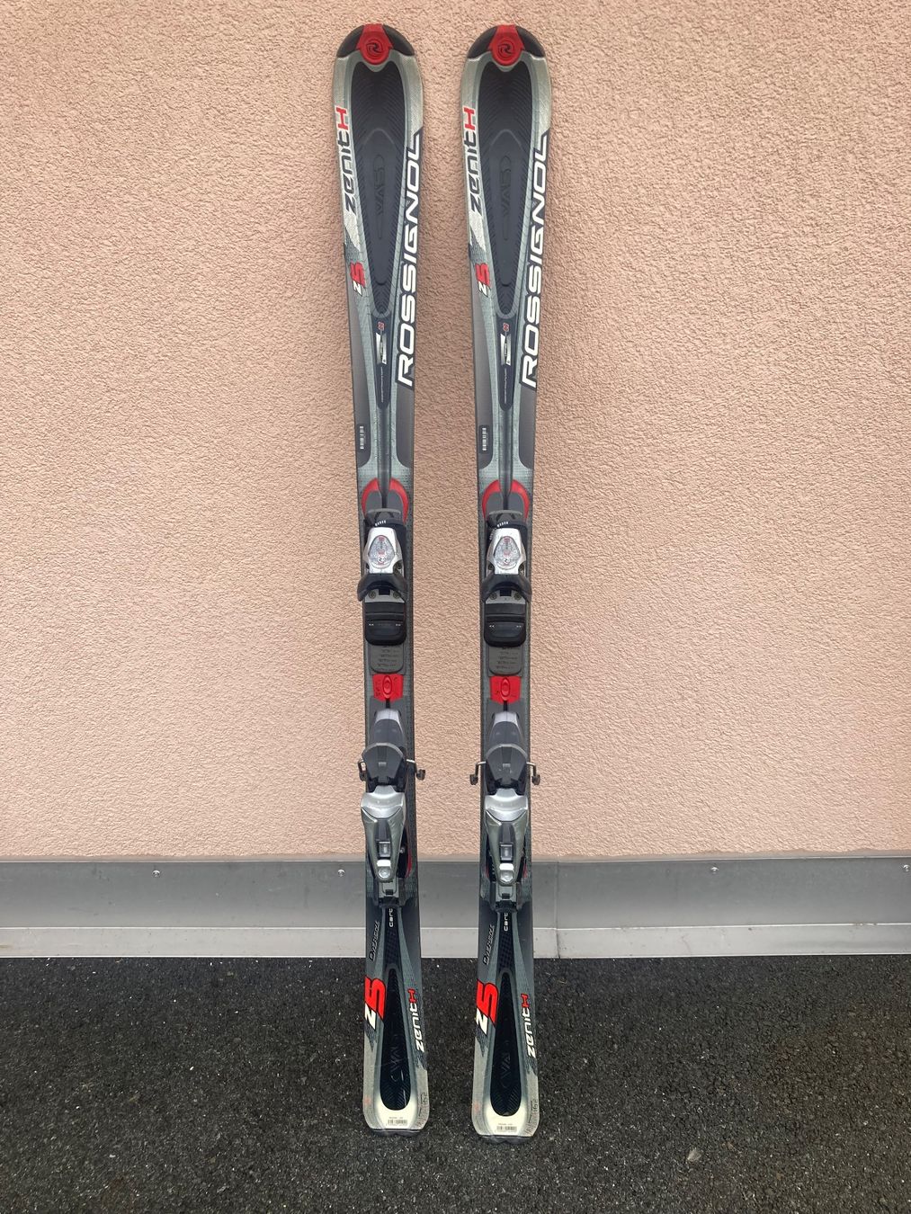 Rossignol Sci: Skis Rossignol Zenith Z5 Oversize Carbon 162 cm – Usato da Saillon venduto da labrocante7