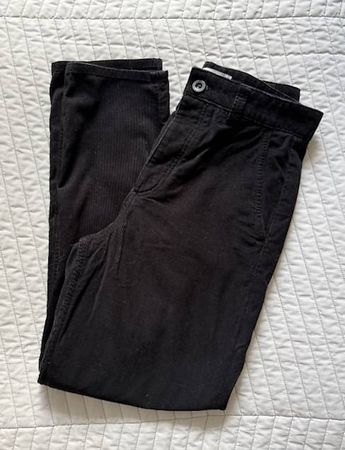 Feincord-Hose von COS, Gr. 34