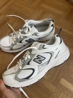 New Balance 408 Sneakers