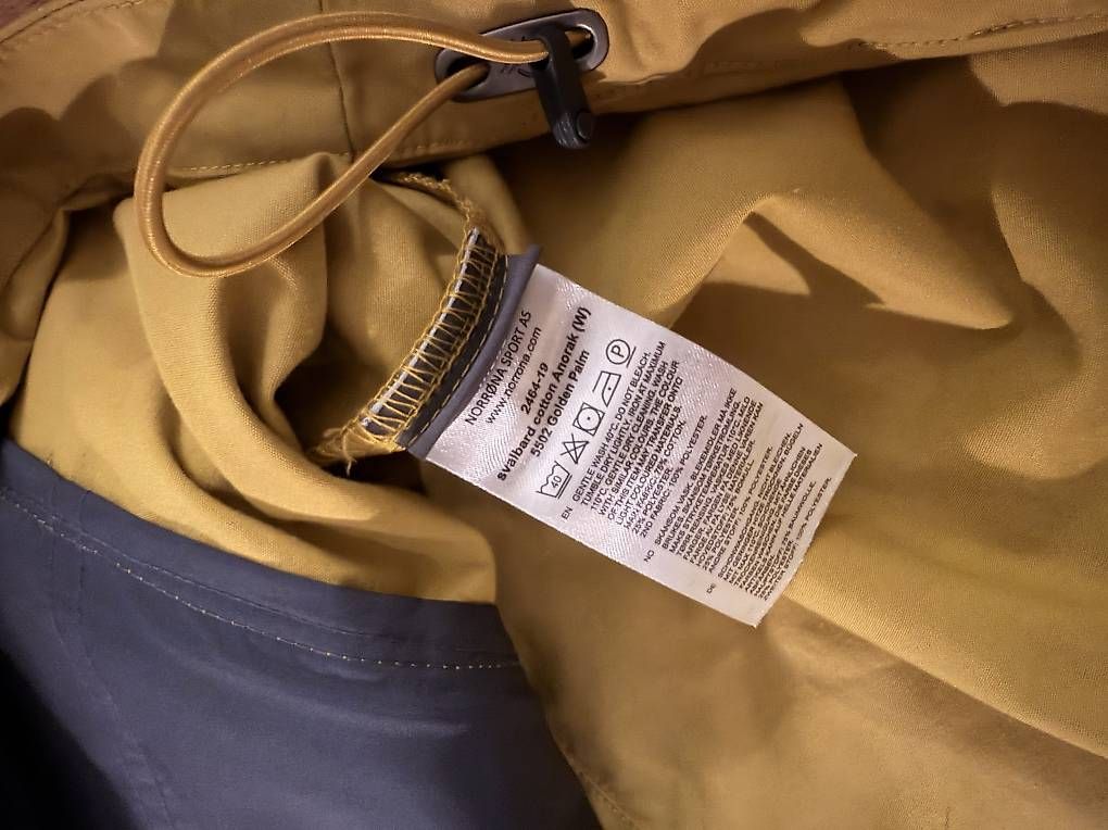 Vestes: Norrona Svalbard Medium – Neuf avec emballage d'origine à Bremgarten b. Bern par she_hb9j 2