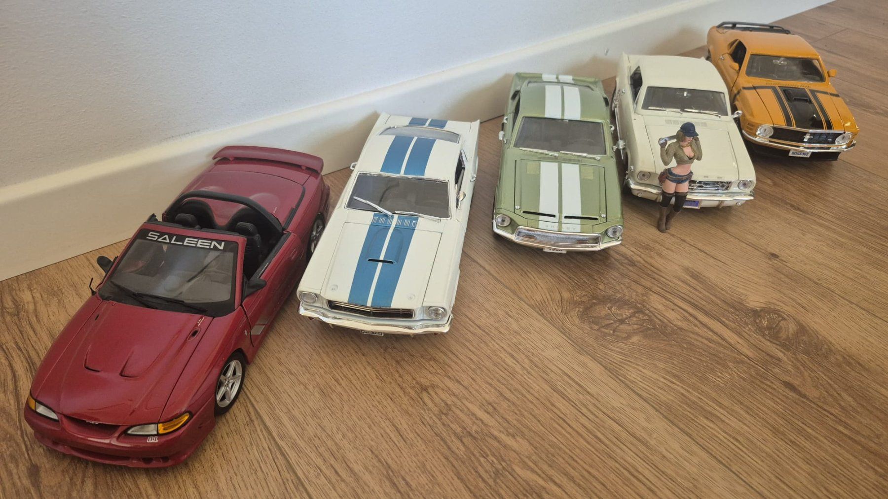 Modellautos: Modellautos 1:18 Mustang – Gebraucht aus Balsthal von Ticino1972 1
