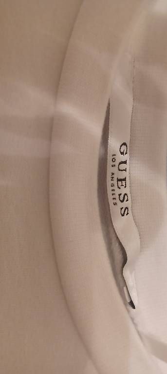 Canottiere & Pantaloni: Maglia Guess – Usato da Solduno venduto da bot_7m28 2