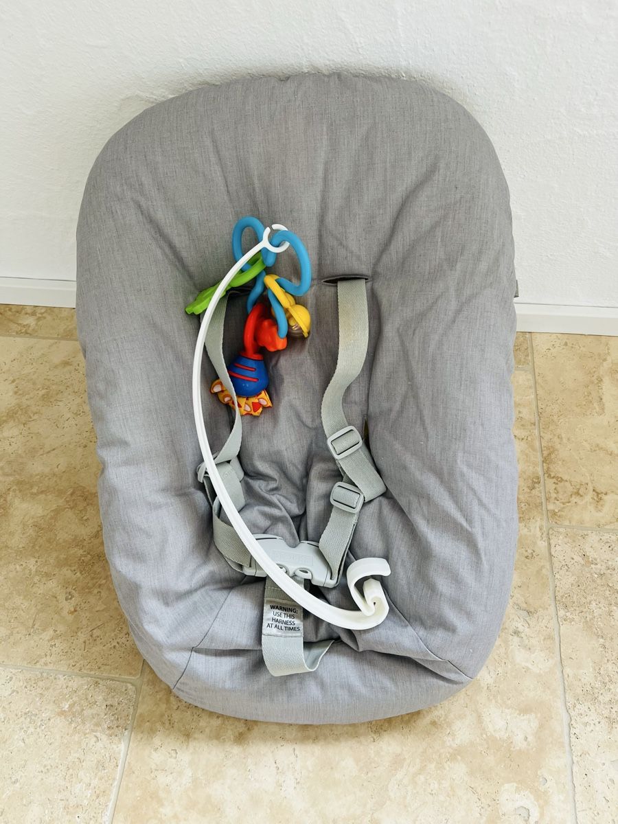 Stokke Seggioloni: Stokke Tripp Trapp Newborn Set, grau – Usato da Oberwil-Lieli venduto da luc_n7th 2