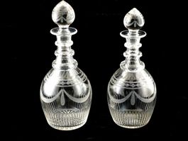 Superbe paire carafes cristal taillé. Tolles Paar Karaffe