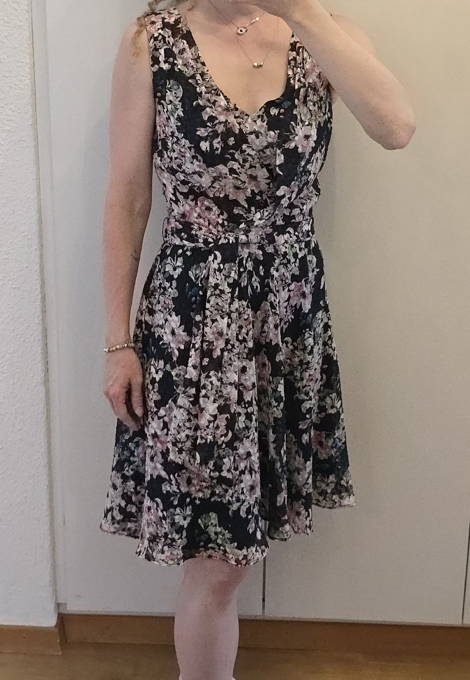 Esprit Robes: Kleid Esprit Grösse 32 / XS – D'occasion à Buchberg par MaddieF 1