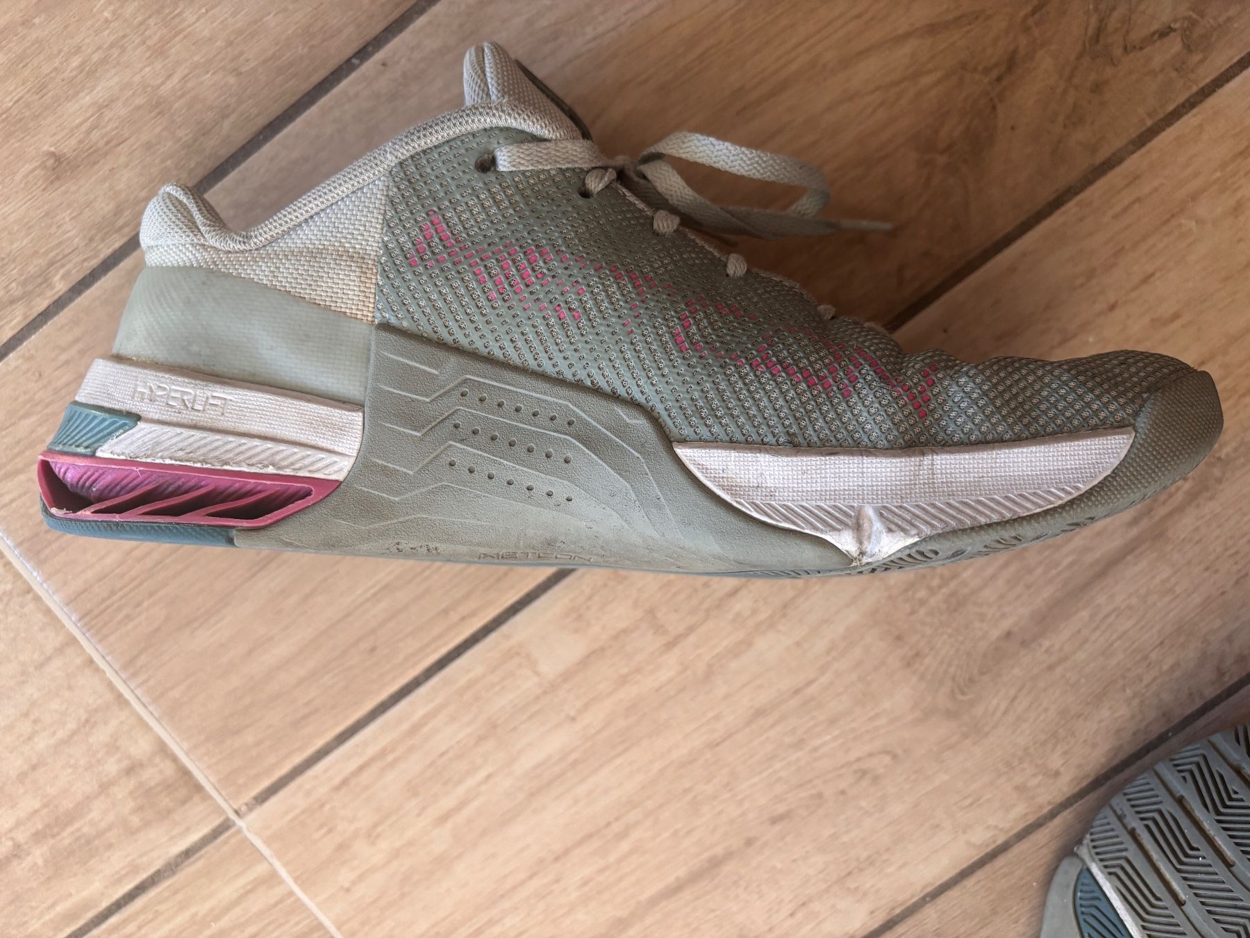 Nike Damenschuhe: Nike Metcon 8 – Gebraucht aus Lugano von gus_h5sr 1