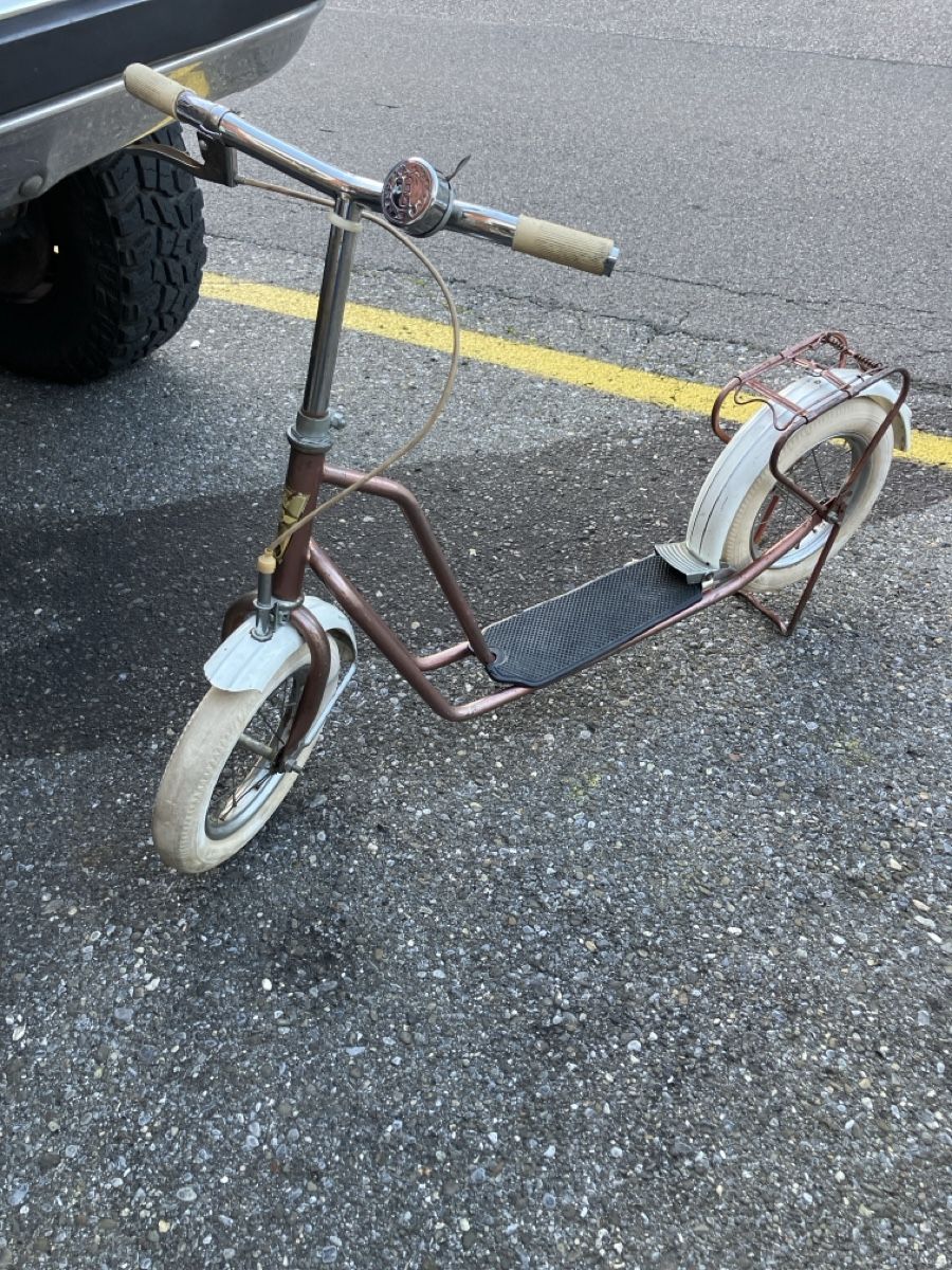 Véhicules pour enfants: Trottinette  – D'occasion à Burg AG par ala_cx8x 2