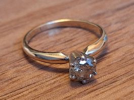 Klassischer Solitär Ring GG 14 Karat 0.55 ct. Diamant