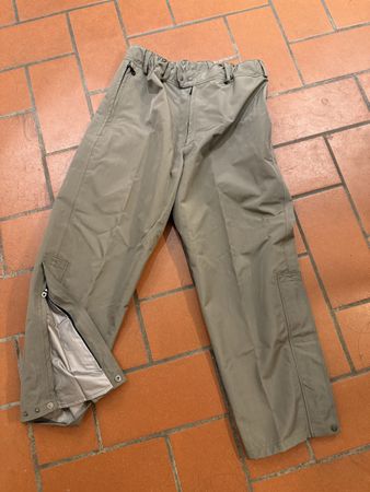 Schweizer Armee Gore-Tex Überhose Ted Stone Grösse 48