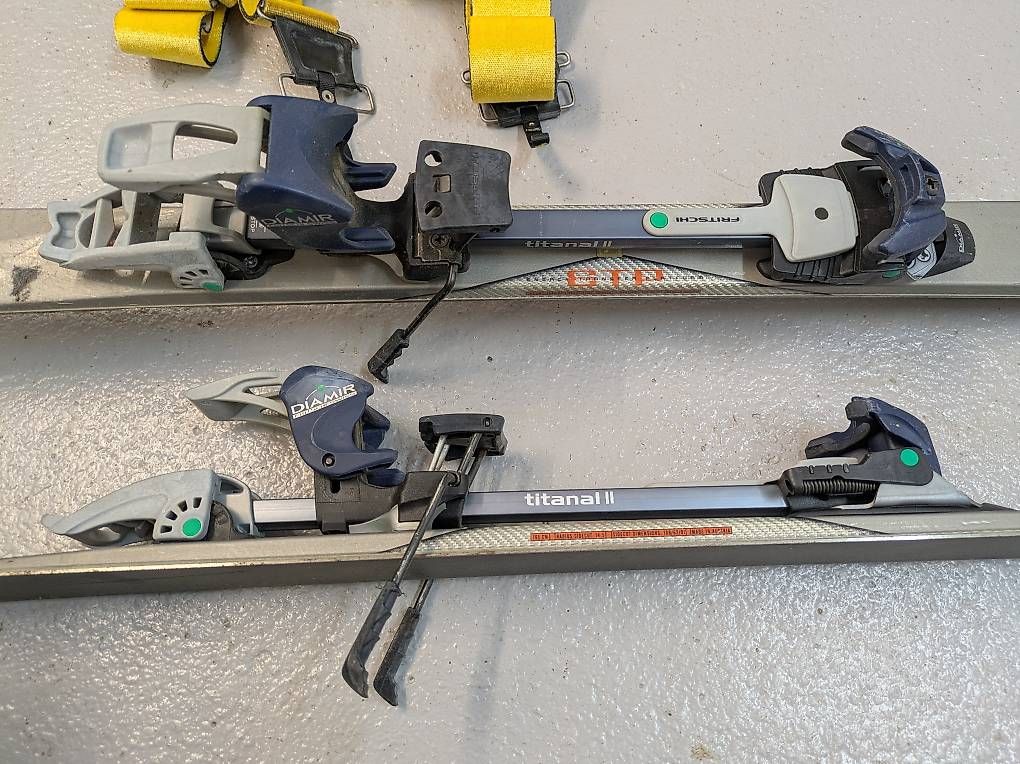 Scott Sci: Ski de randonnée, Tourenski Scott – Usato da Couvet venduto da nicolas30 3
