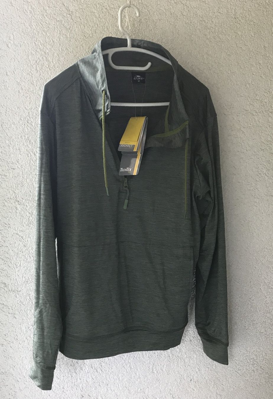 Giacche: HERREN WINTER-CROSS-SWEATER JACKE NEU – Nuovo (secondo la descrizione) da Ostermundigen venduto da Heavenmaus75
