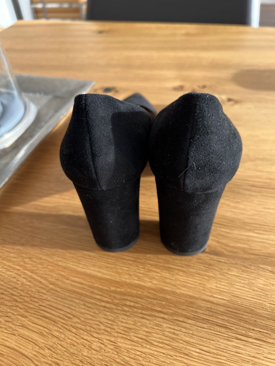 Scarpe da donna: Neue Pumps von Thea Mika – Nuovo (secondo la descrizione) da Döttingen venduto da Steinklopferin 2