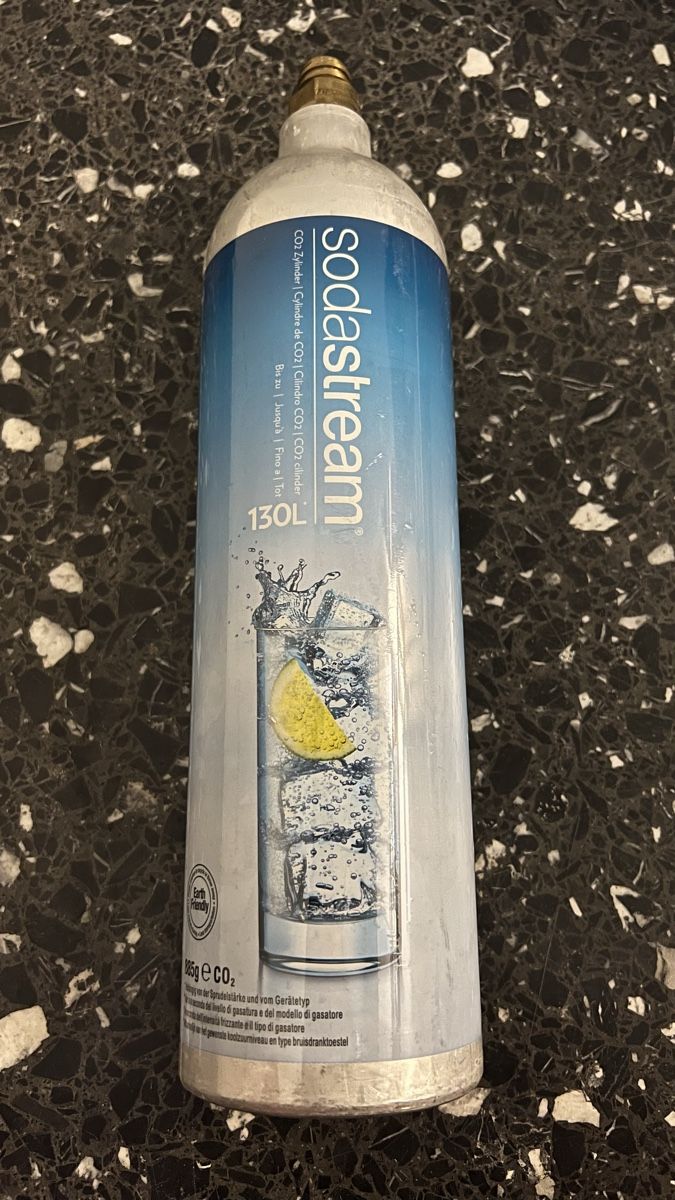 Sodastream Apparecchiature e tecnologia a gas: Sodastream 130 oder 60 Liter, leere Flasche – Usato da Zürich venduto da Gianni
