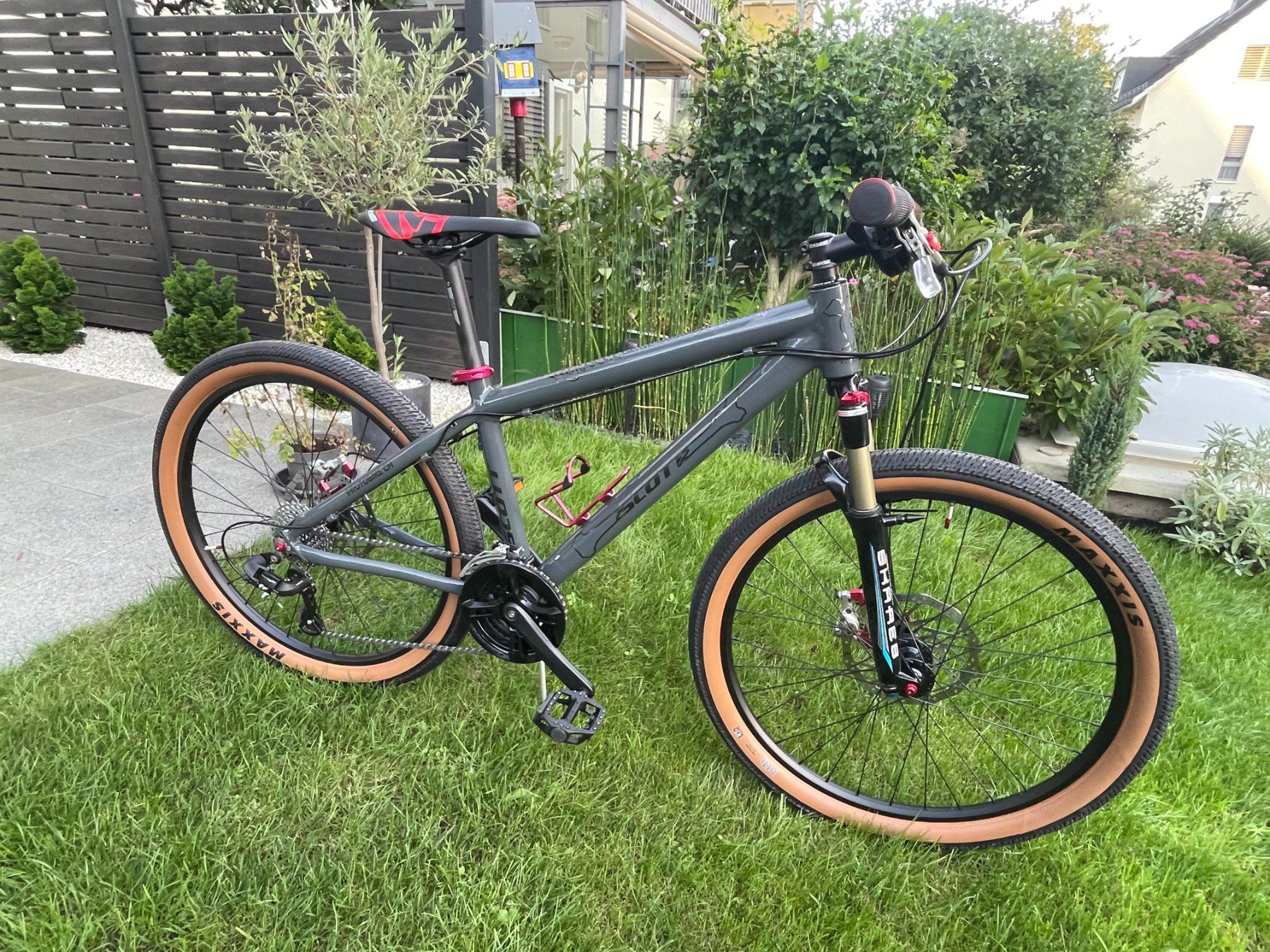 Scott Biciclette: Scott Skeletor Mountainbike EINZIGARTIGES DESIGN – Usato da Würenlos venduto da Dss 1