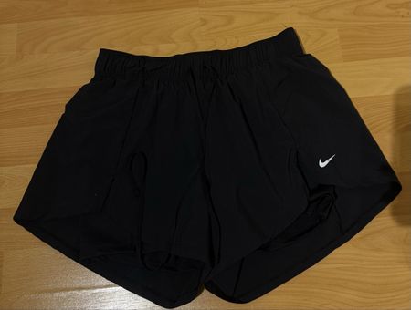 Short Nike femme noir taille S