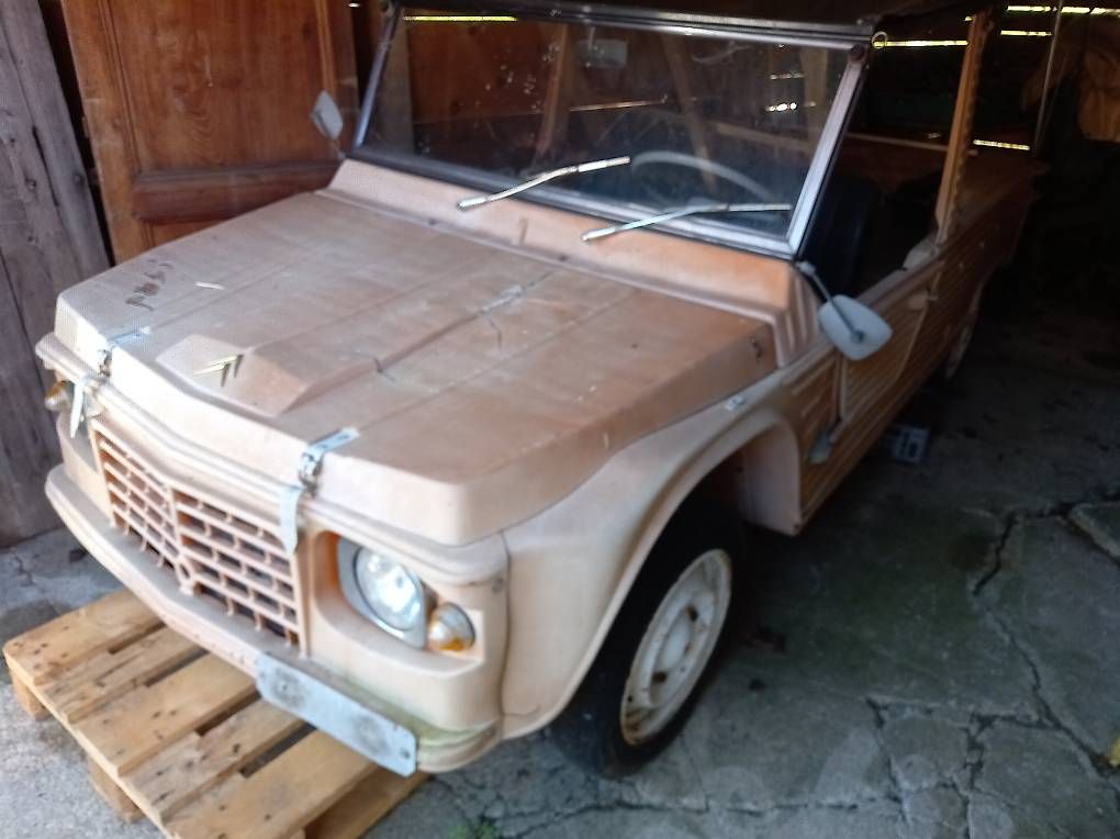 Automobili: Ancienne voiture – Usato da Noiraigue venduto da pel_ny7d
