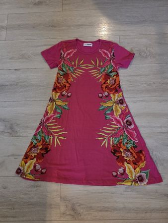 Kleid Desigual Blumenmuster Grösse 146/152 neuwertig