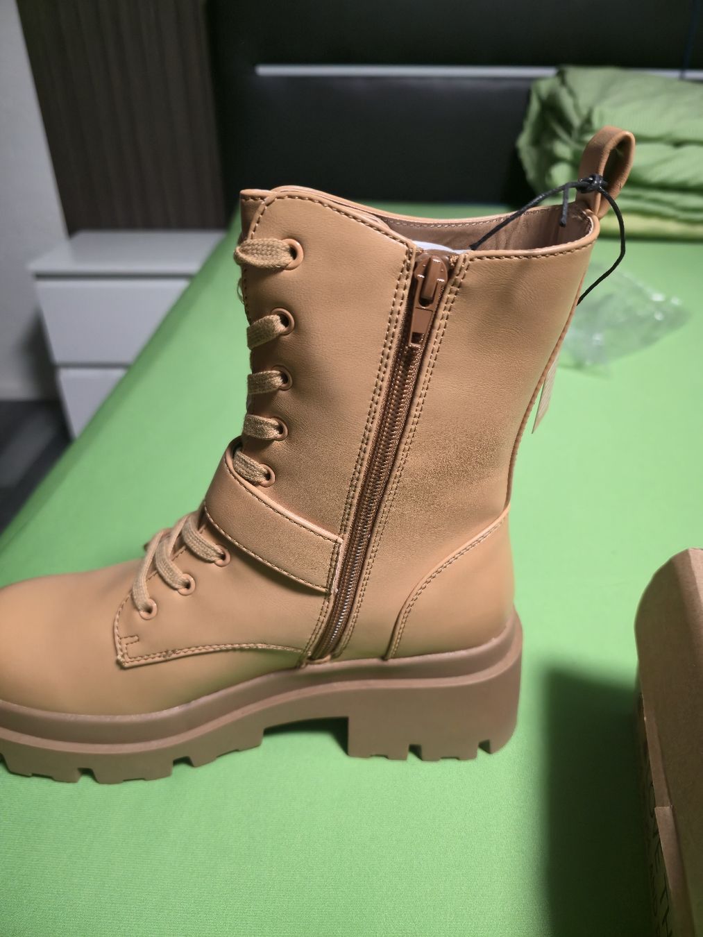 Scarpe da donna: Neu 39 – Nuovo (secondo la descrizione) da Ehrendingen venduto da Ince2016 1