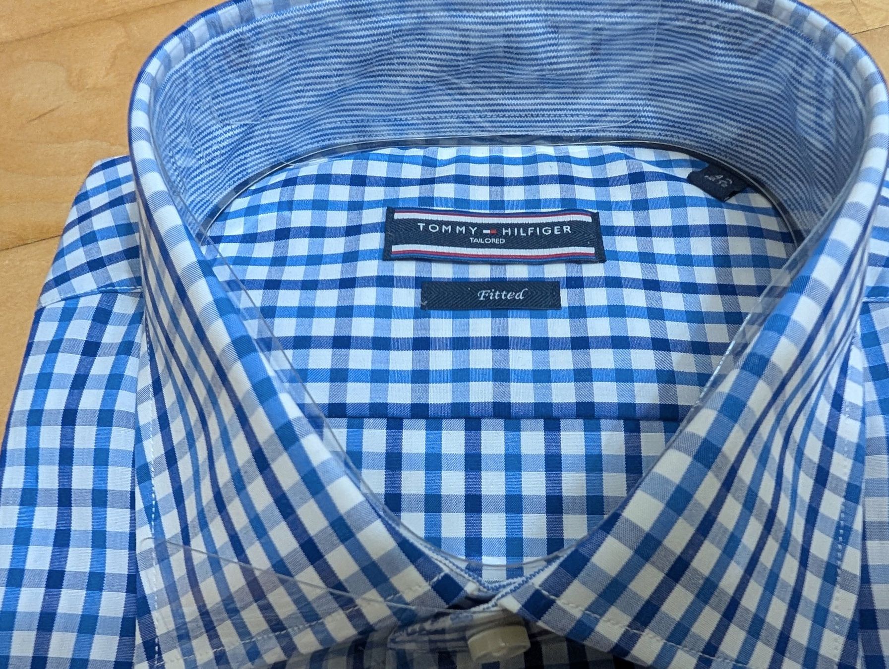Tommy Hilfiger Hemden: Thommy Hilfiger Hemd Neu – Neu (gemäss Beschreibung) aus Stans von Magas 1